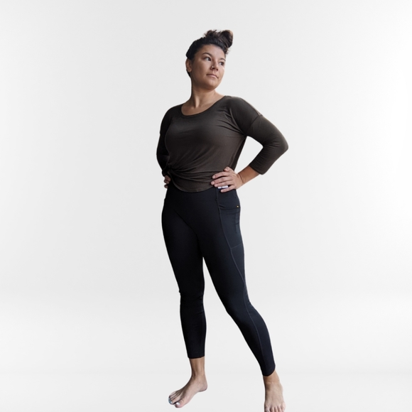 NWT Black Lole Legging with Pockets 7/8 Length Size S - Picture 2 of 8